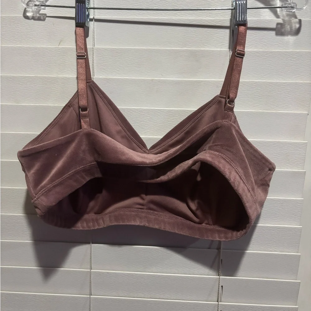 JoyLab Mauve Pink Velvet Bandeau Bra - Picture 2 of 8